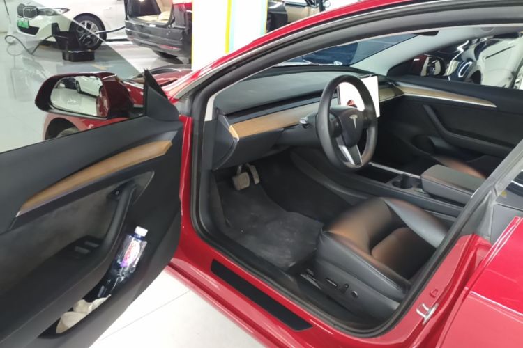 Tesla Model 3 2021 #16 Tesla Model 3 2021 car image #16