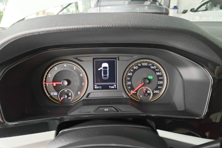 Volkswagen Lavida 2020 car image #12