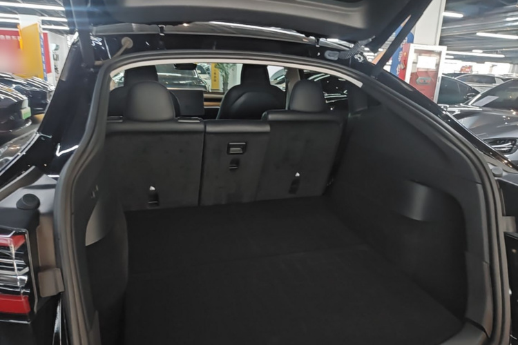 Tesla Model Y 2022 #19 Tesla Model Y 2022 car image #19