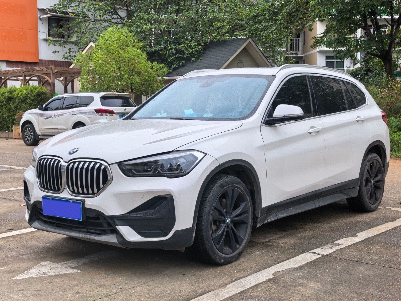BMW X1 2021 BMW X1 2021 car image