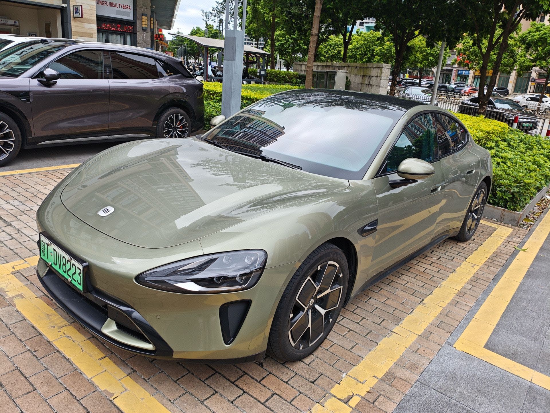 MI SU7 2024 car image 