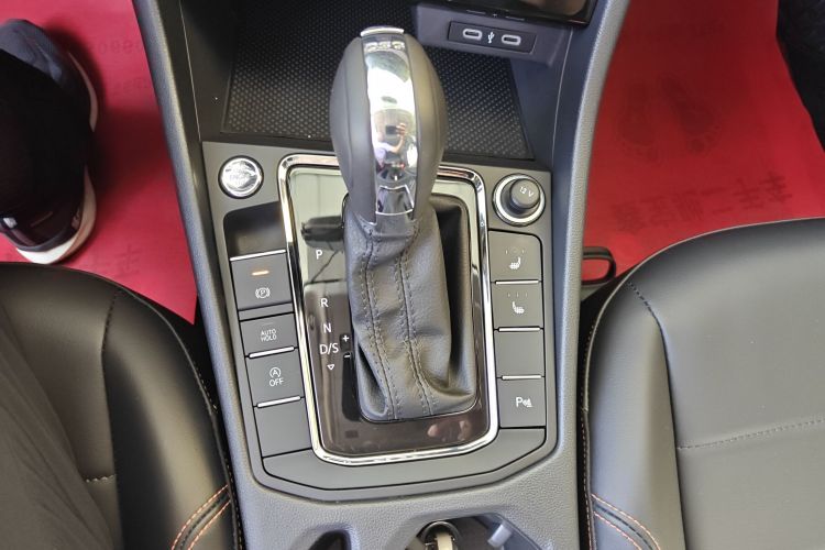 Volkswagen Bora 2024 изображение автомобиля #14