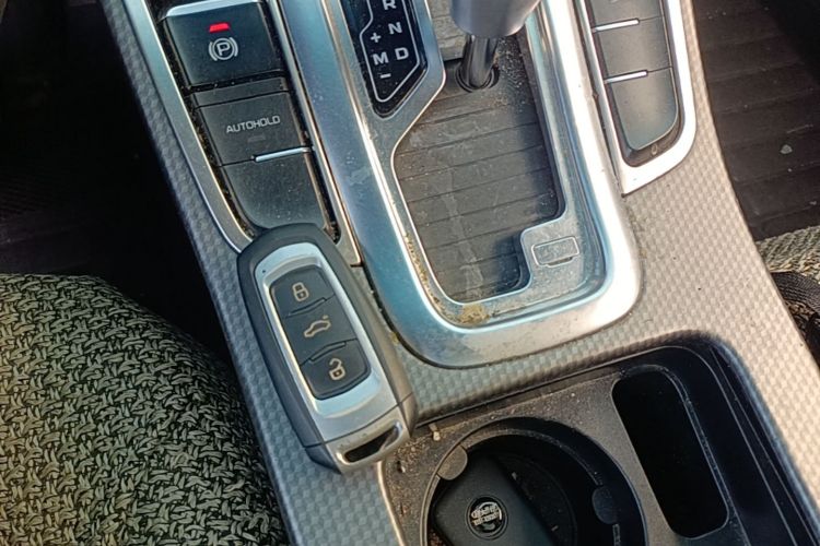 GEELY Emgrand GS 2017 #10 GEELY Emgrand GS 2017 car image #10