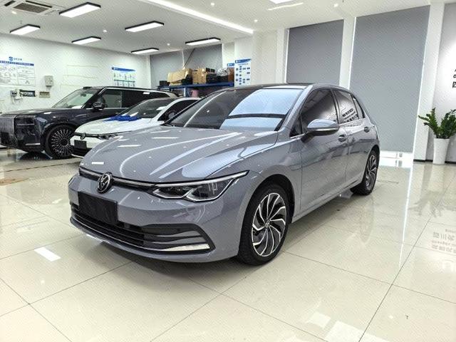 Volkswagen Golf 2023 car image #18