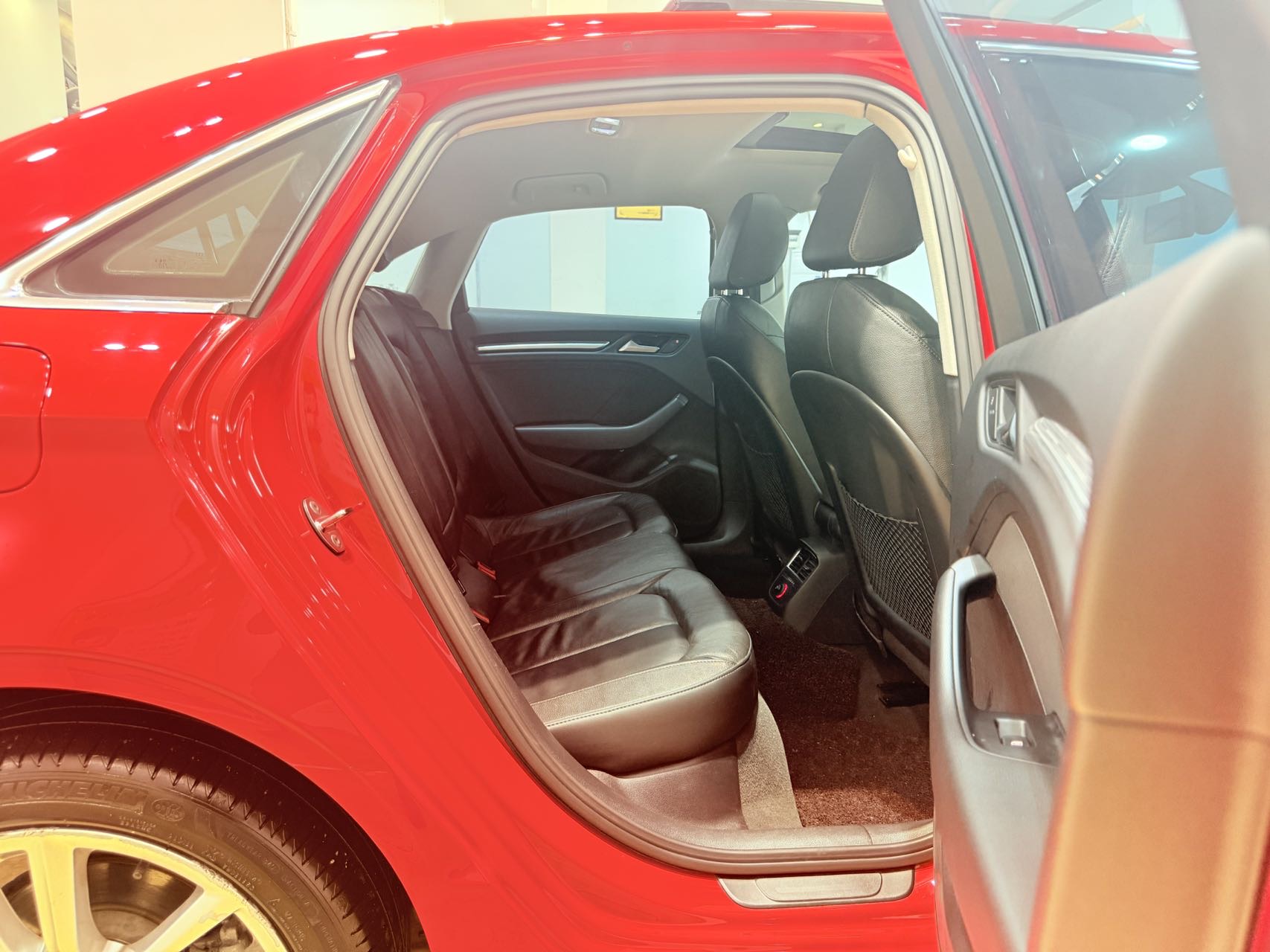 Audi A3 2015 car image #11