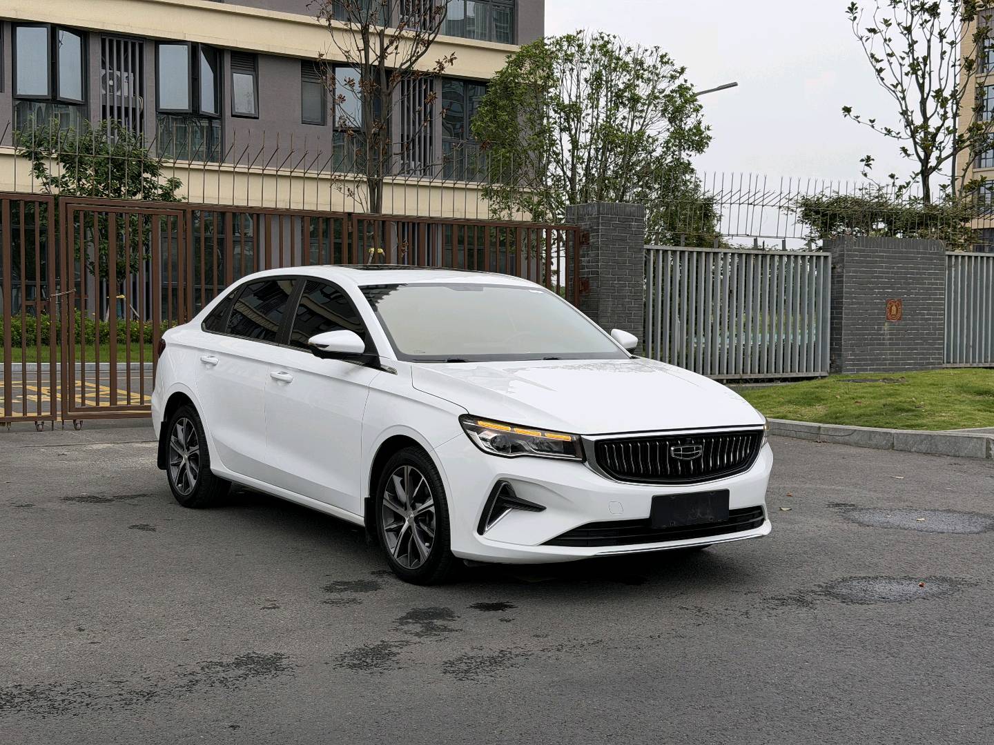 GEELY Emgrand 2023 #5 GEELY Emgrand 2023 car image #5
