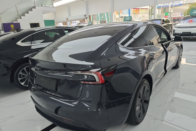 Tesla Model 3 2024 #7 Tesla Model 3 2024 immagine di auto #7