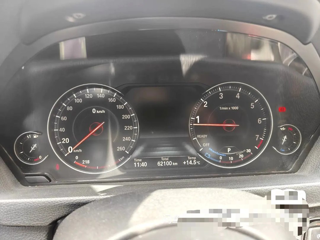 BMW 3 Series 2018 car image #6