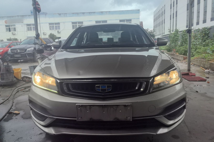 GEELY Emgrand 2018 #3 GEELY Emgrand 2018 car image #3
