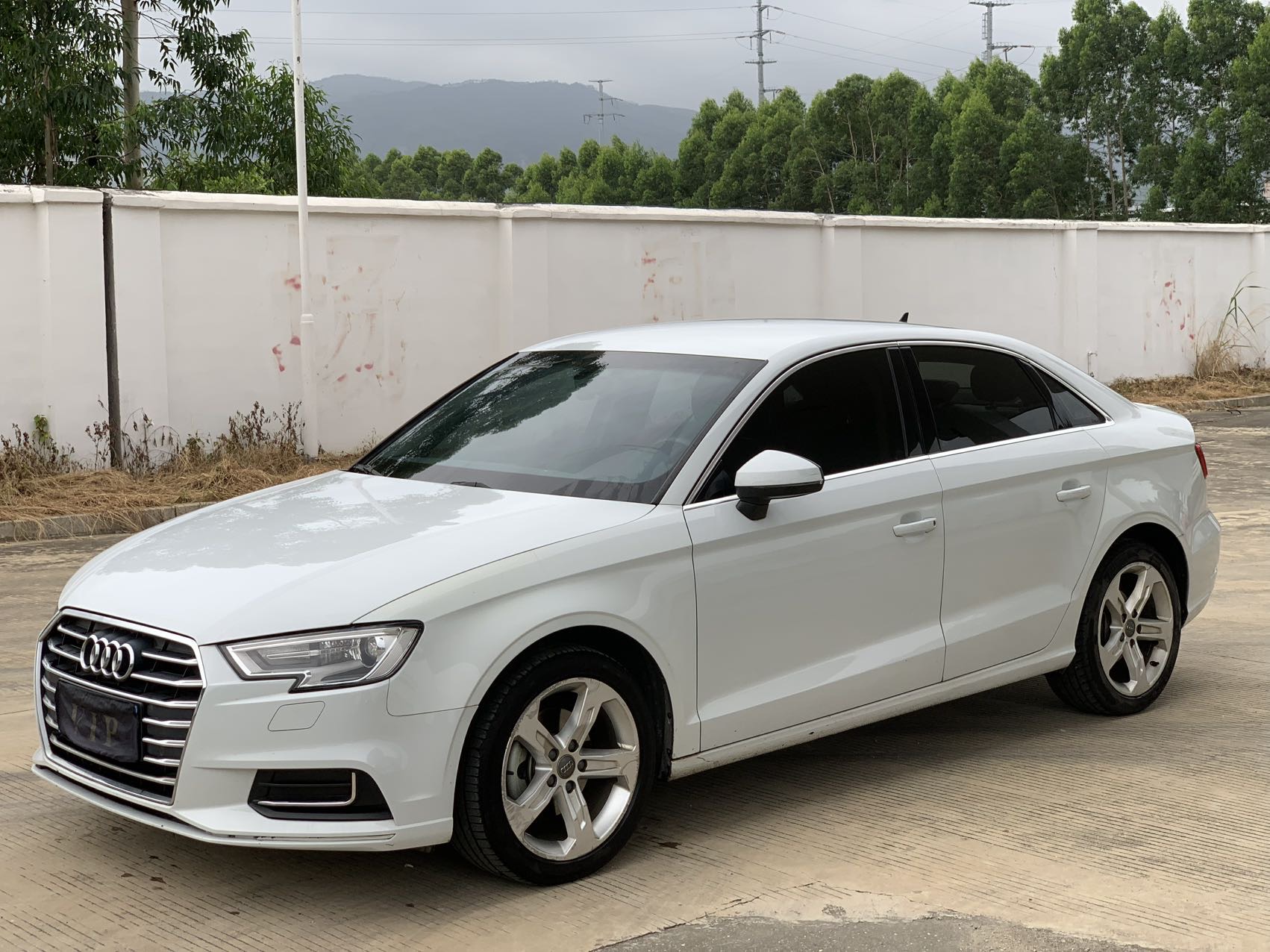 2019 2019 car image
