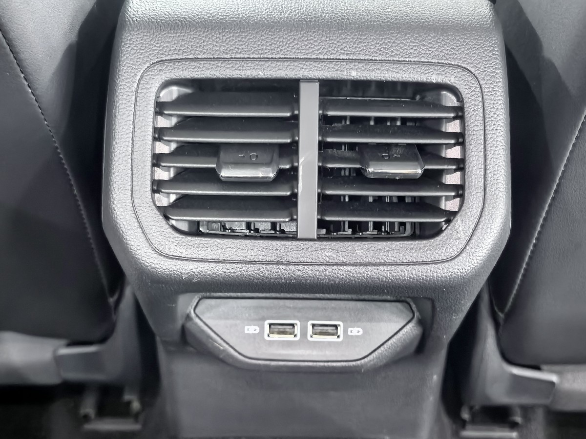 Volkswagen Bora 2023 #15 Volkswagen Bora 2023 immagine di auto #15