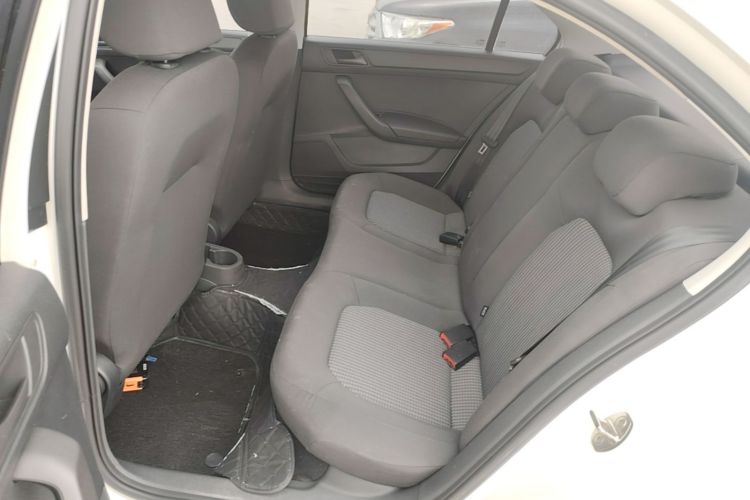 Volkswagen Santana 2020 car image #13