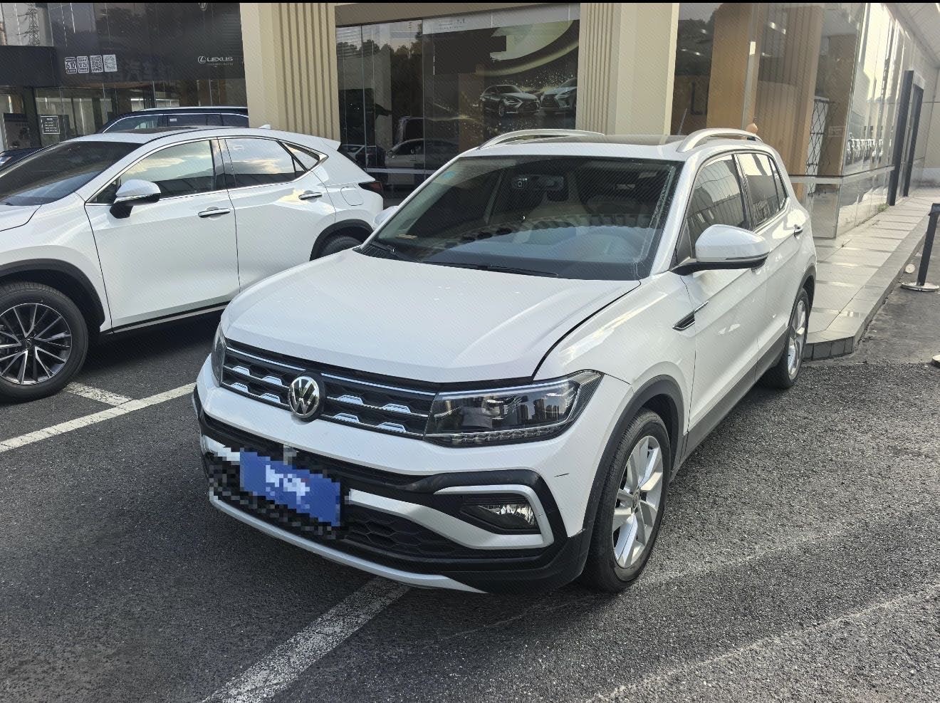 Volkswagen T-Cross 2019 Volkswagen T-Cross 2019 car image