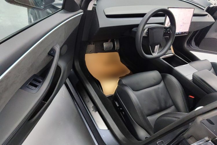 Tesla Model 3 2024 #16 Tesla Model 3 2024 car image #16