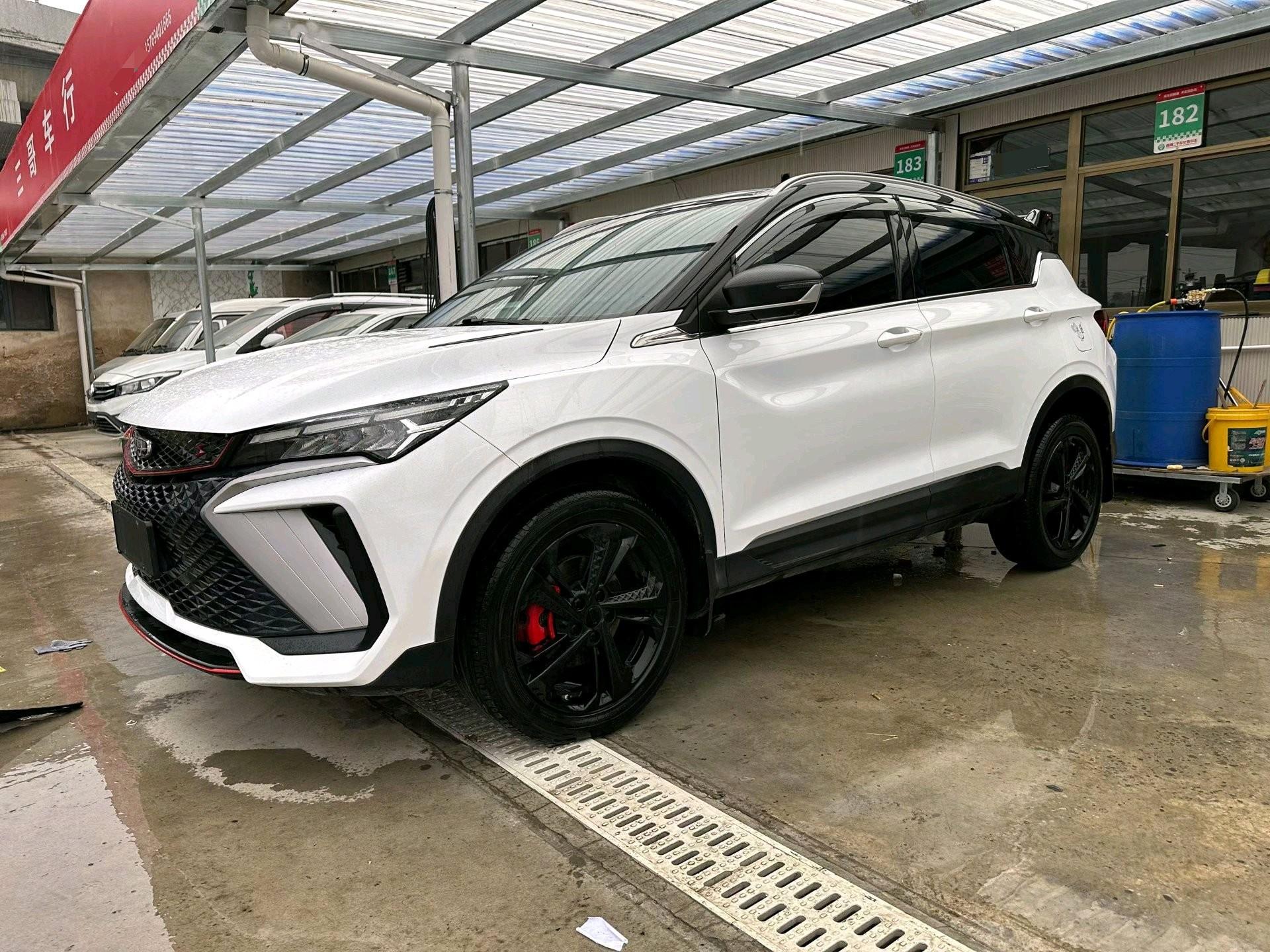 GEELY Coolray 2022 GEELY Coolray 2022 immagine di auto