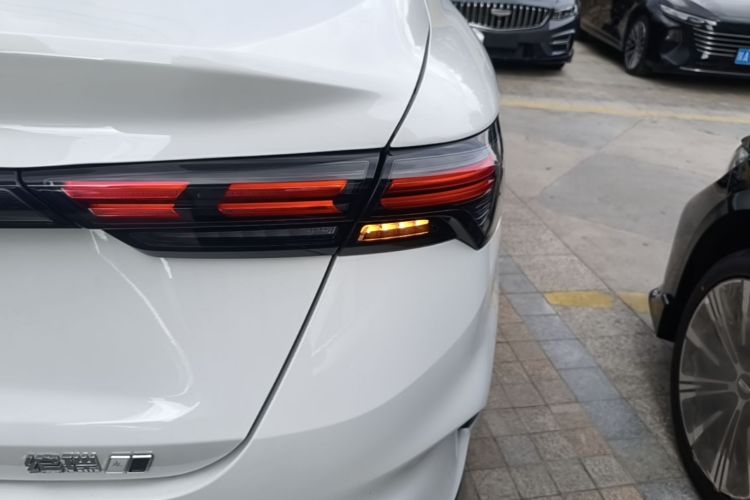 GEELY Binray 2026 #8 GEELY Binray 2026 car image #8