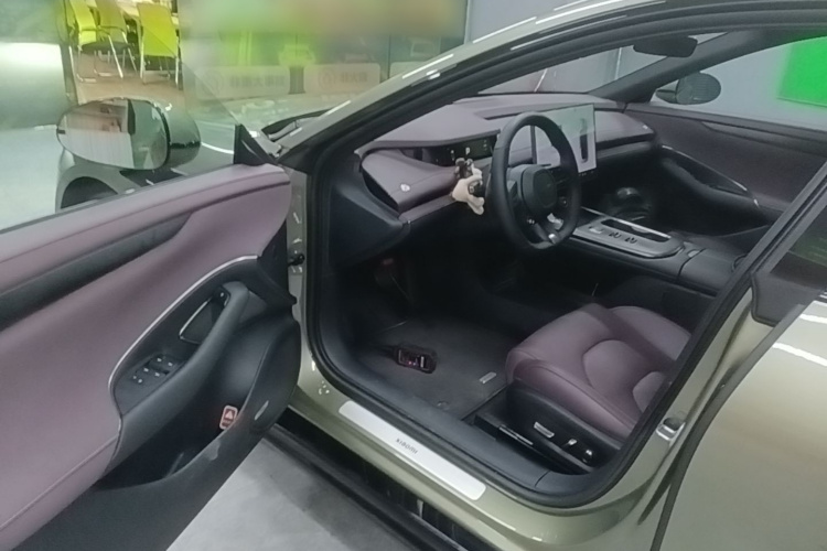 MI SU7 2024 car image #12