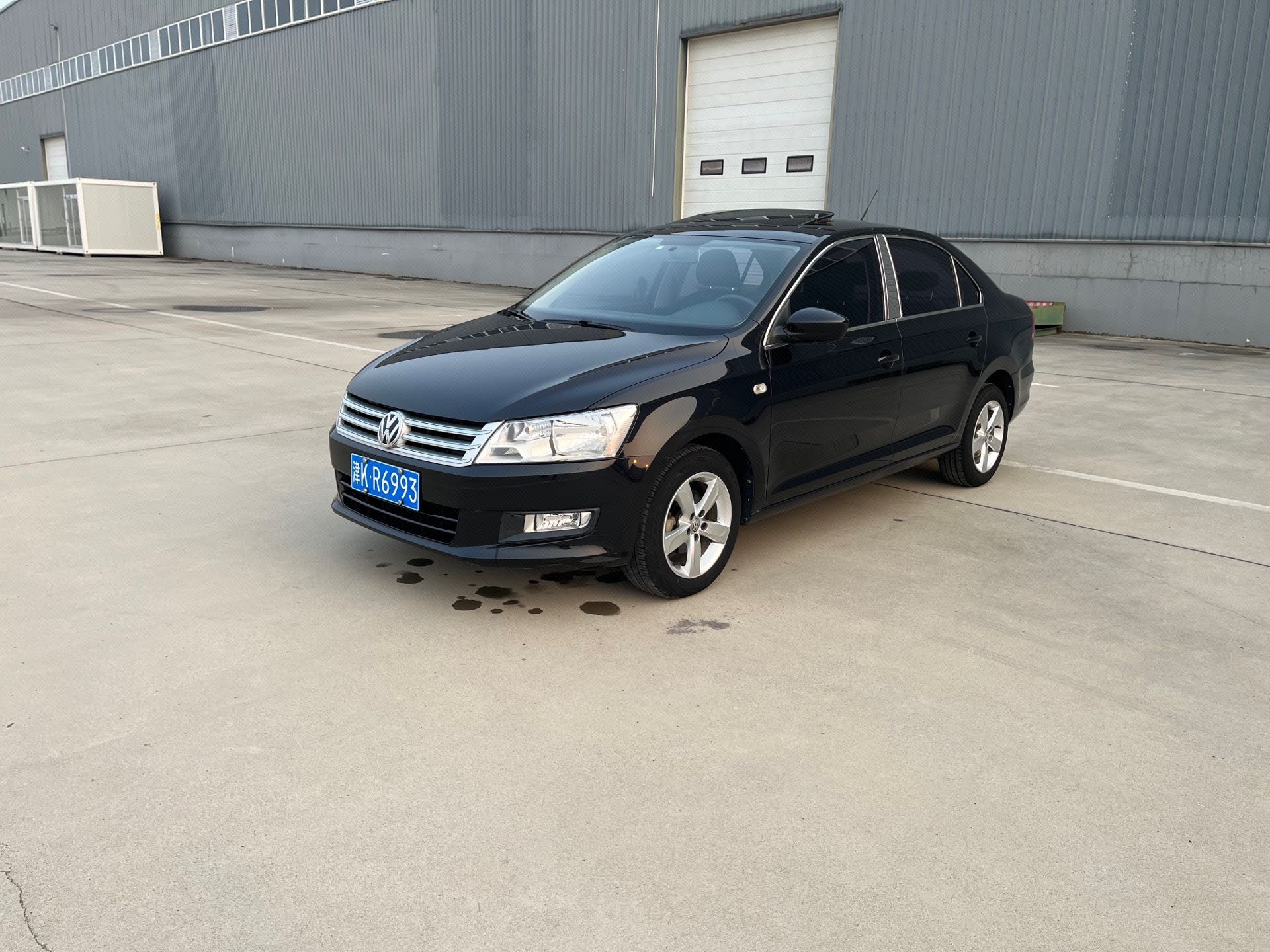 Volkswagen Santana 2016 Volkswagen Santana 2016 car image
