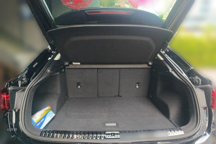 Audi Q3 2022 car image #21