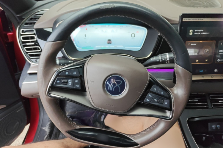 BYD Han 2021 car image #11