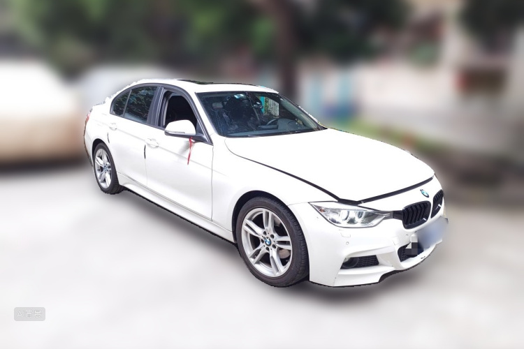 BMW 3 Series 2015 #4 BMW 3 Series 2015 car image #4