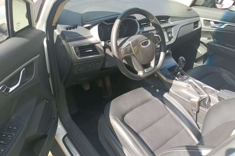 GEELY Emgrand GS 2016 car image #16