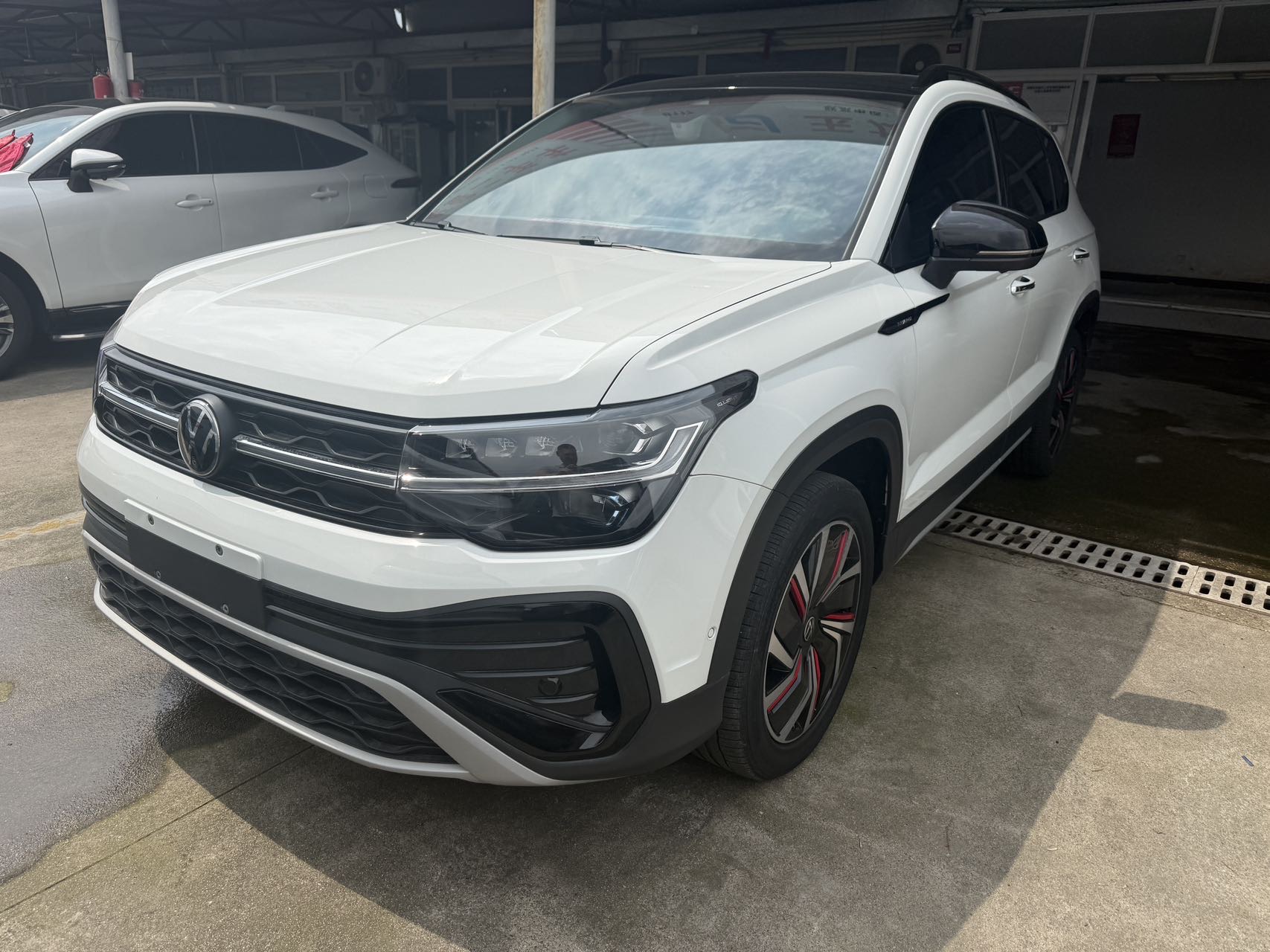 2024 2024 car image