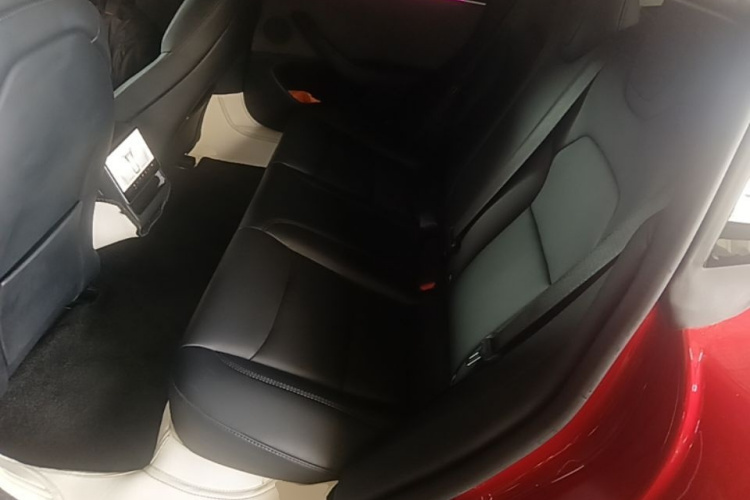Tesla Model 3 2024 car image #17