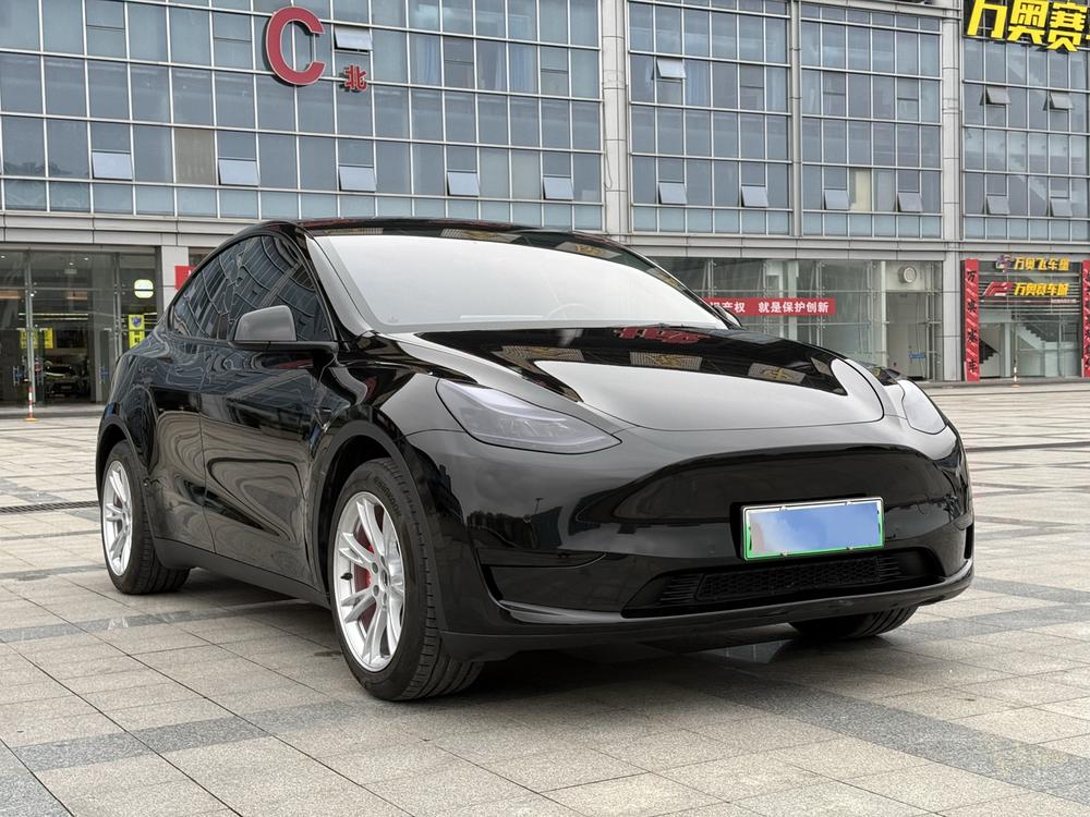 Tesla Model Y 2022 #3 Tesla Model Y 2022 car image #3
