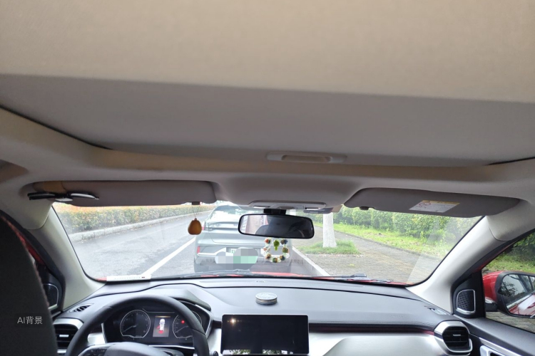 GEELY Coolray 2021 #20 GEELY Coolray 2021 car image #20