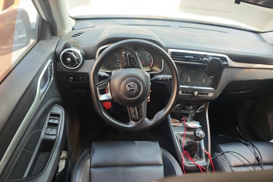 MG ZS 2018 car image #22