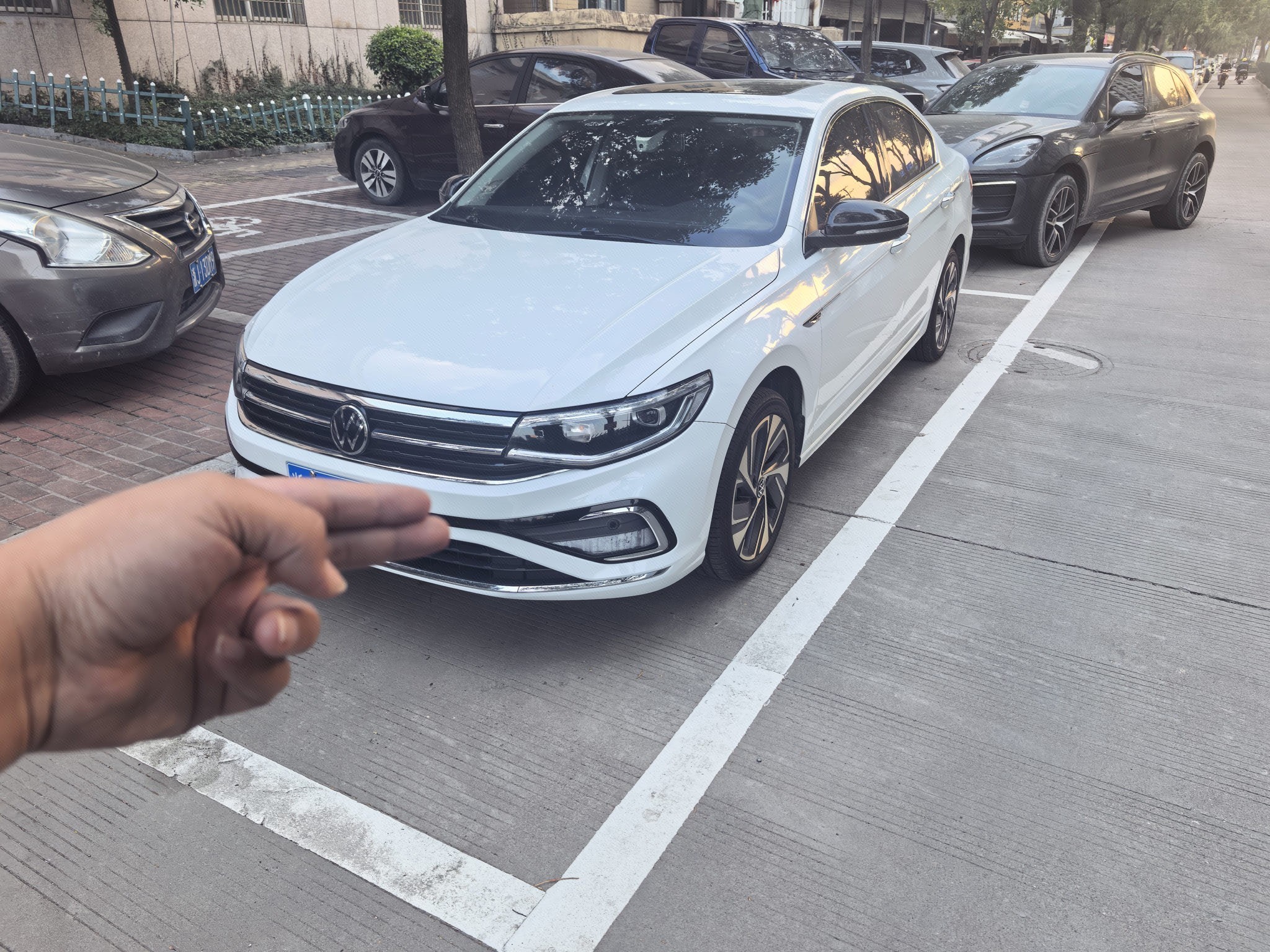 2023 2023 immagine di auto