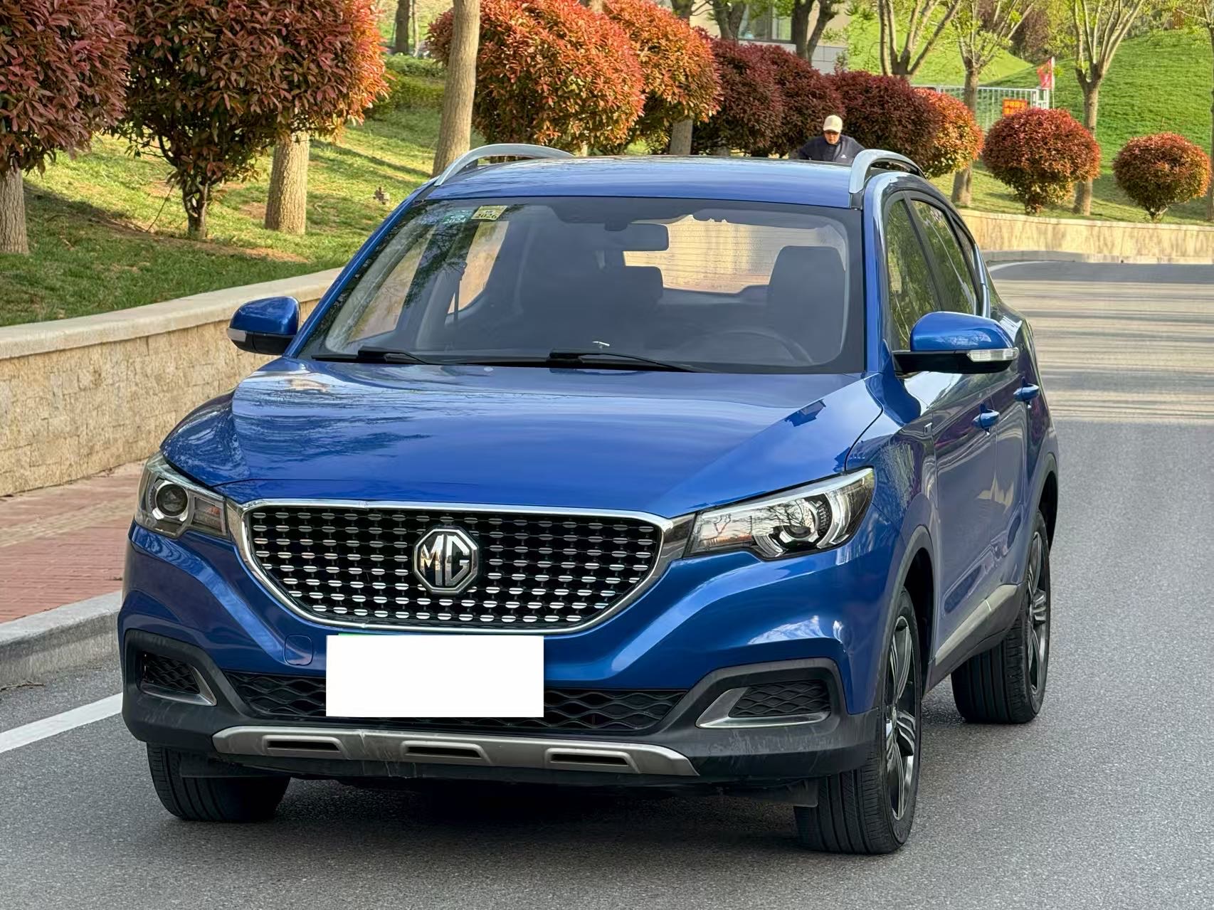 MG ZS 2018 car image 