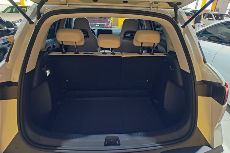 BYD YuanUP 2025 #19 BYD YuanUP 2025 immagine di auto #19