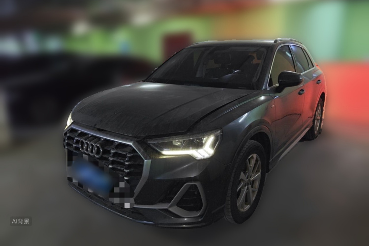 Audi Q3 2020 car image #2