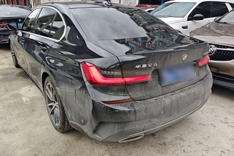 BMW 3 Series 2020 car image #5