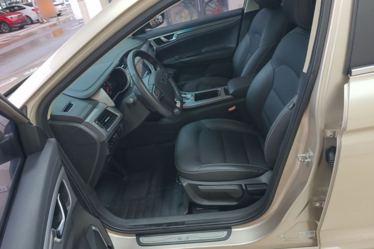 GEELY Emgrand GL 2018 #15 GEELY Emgrand GL 2018 صورة سيارة #15