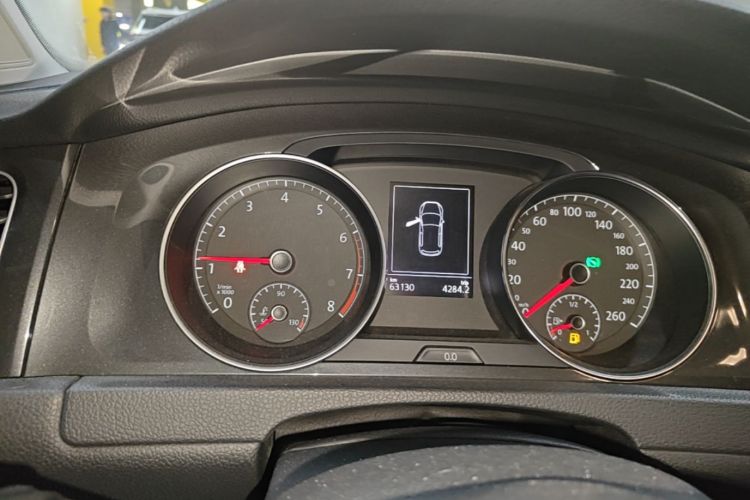 Volkswagen Golf 2019 #12 Volkswagen Golf 2019 car image #12