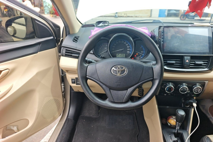 Toyota Vios 2017 #12 Toyota Vios 2017 car image #12