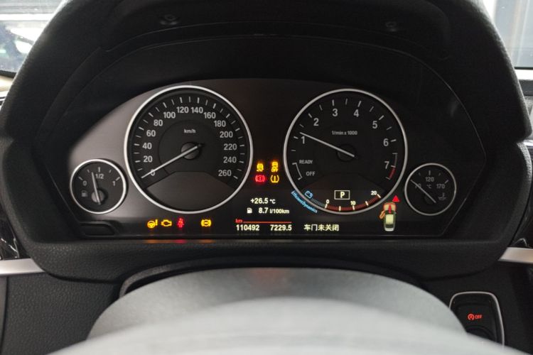 BMW 3 Series 2018 #12 BMW 3 Series 2018 car image #12