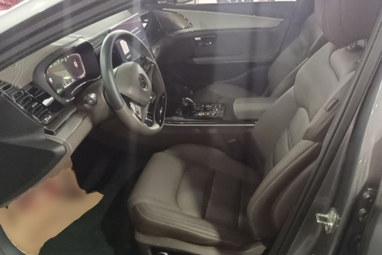 BYD Han 2022 car image #15