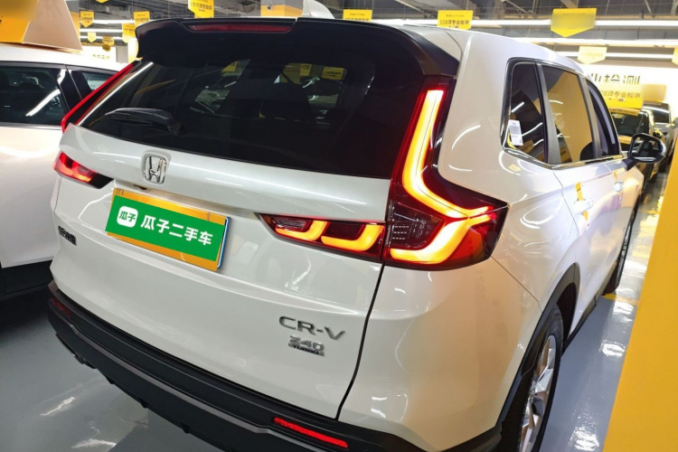 Honda CR-V 2025 immagine di auto #7