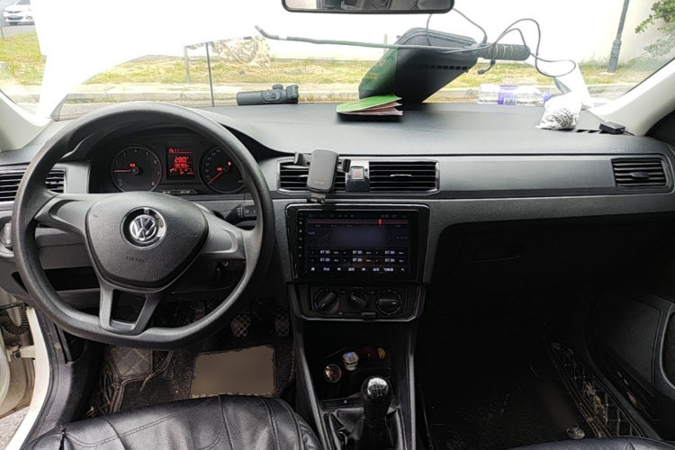 Volkswagen Santana 2019 car image #7