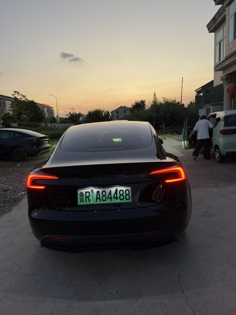 Tesla Model 3 2026 #9 Tesla Model 3 2026 car image #9