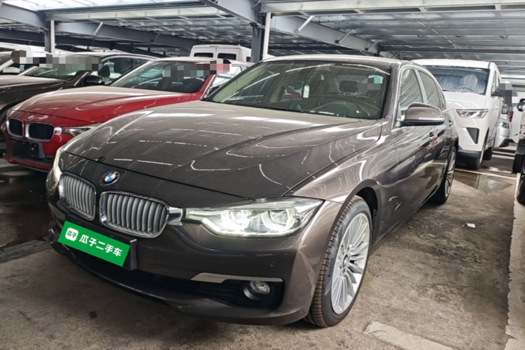 BMW 3 Series 2018 #2 BMW 3 Series 2018 car image #2