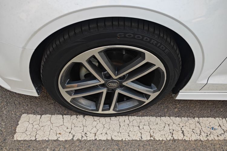 Audi A3 2019 #9 Audi A3 2019 car image #9