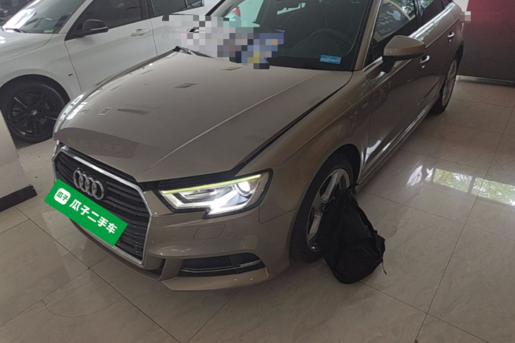 Audi A3 2018 car image #2