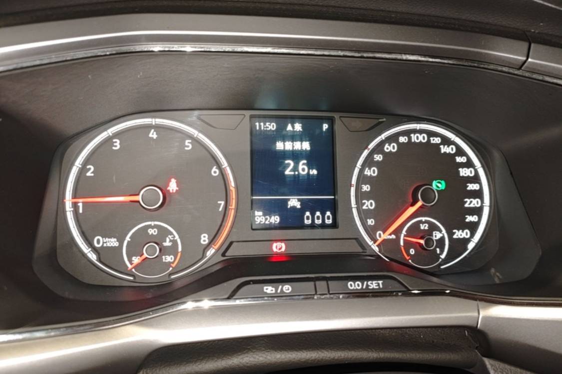 Volkswagen T-Cross 2021 #25 Volkswagen T-Cross 2021 car image #25