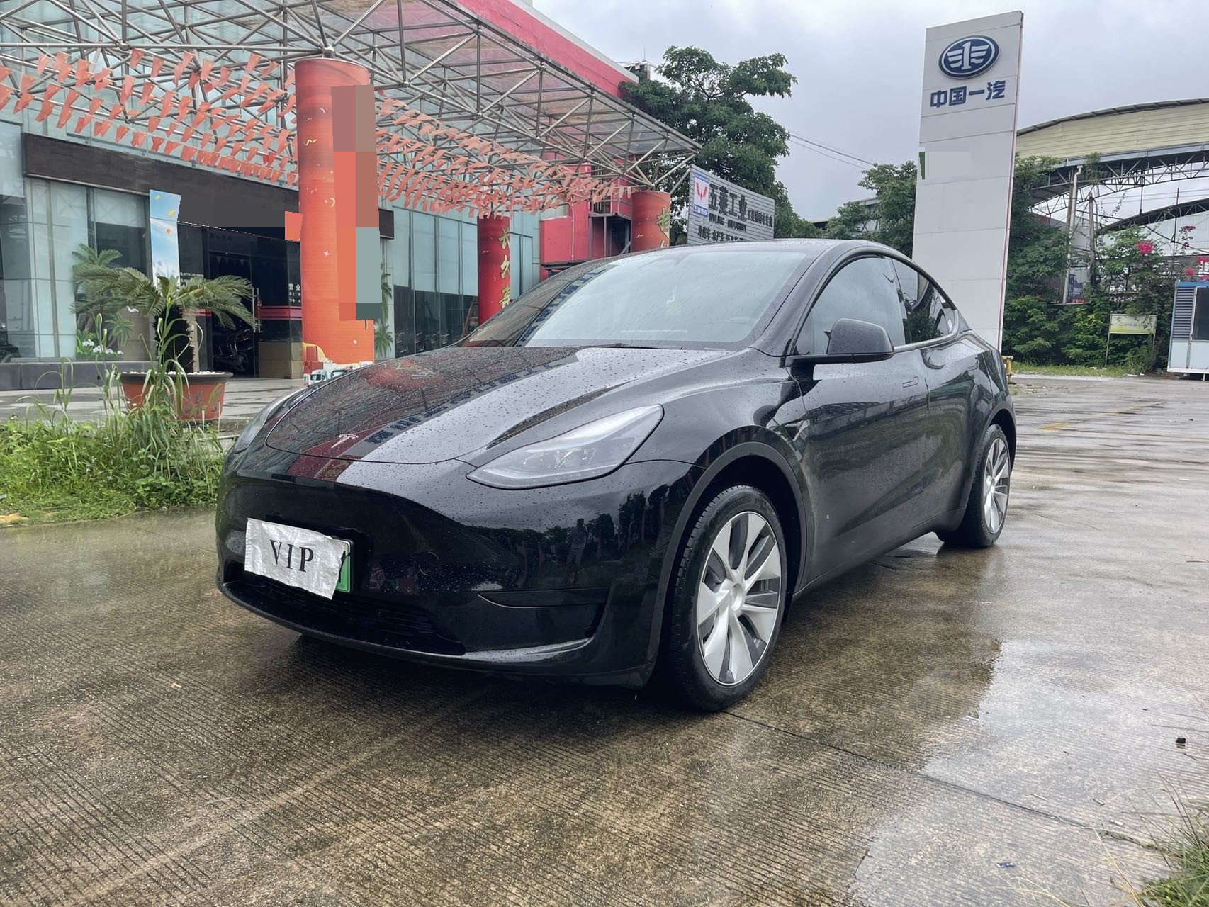 Tesla Model Y 2023 Tesla Model Y 2023 car image