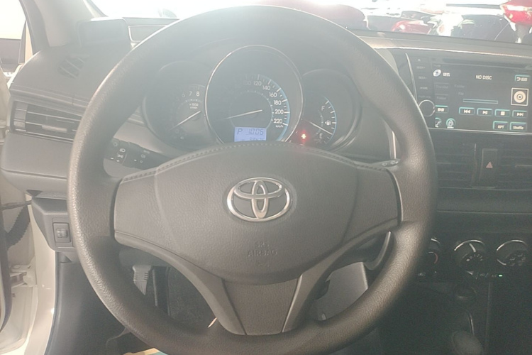 Toyota Vios 2015 #11 Toyota Vios 2015 car image #11